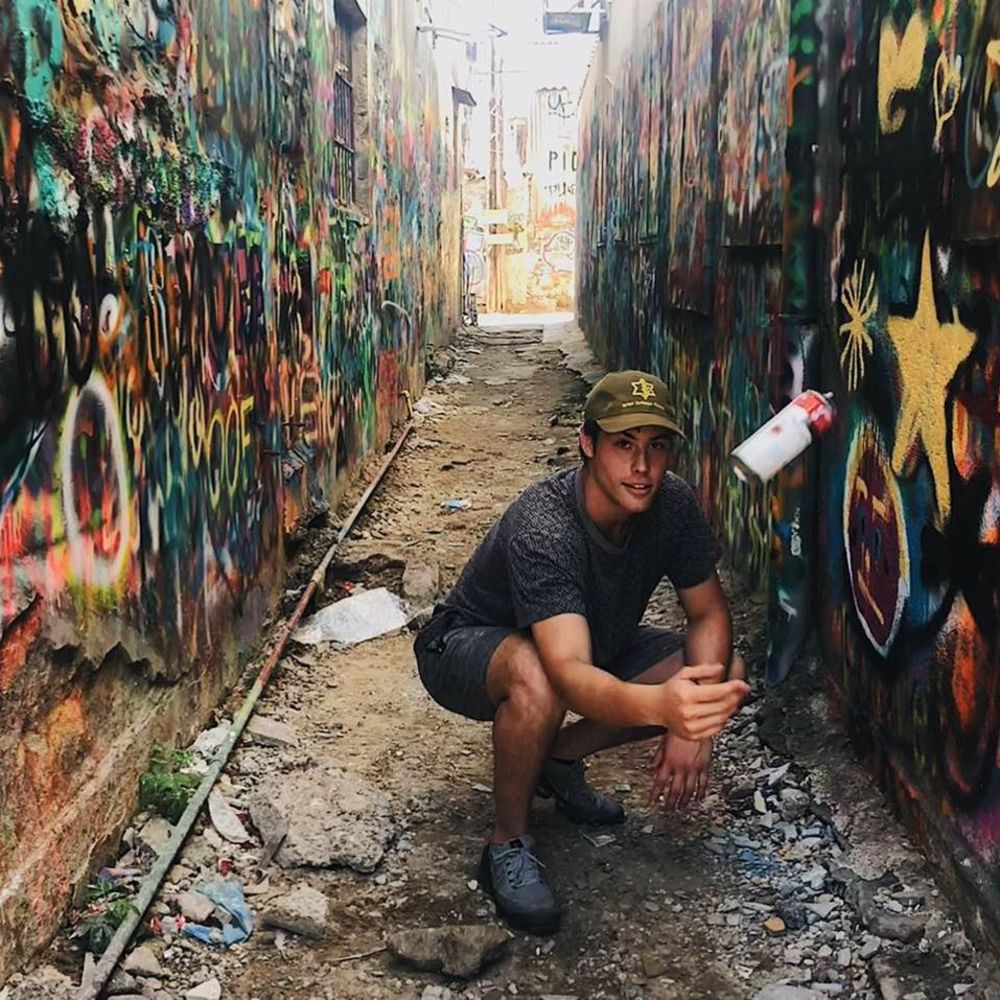 Meet your Posher, Aristide